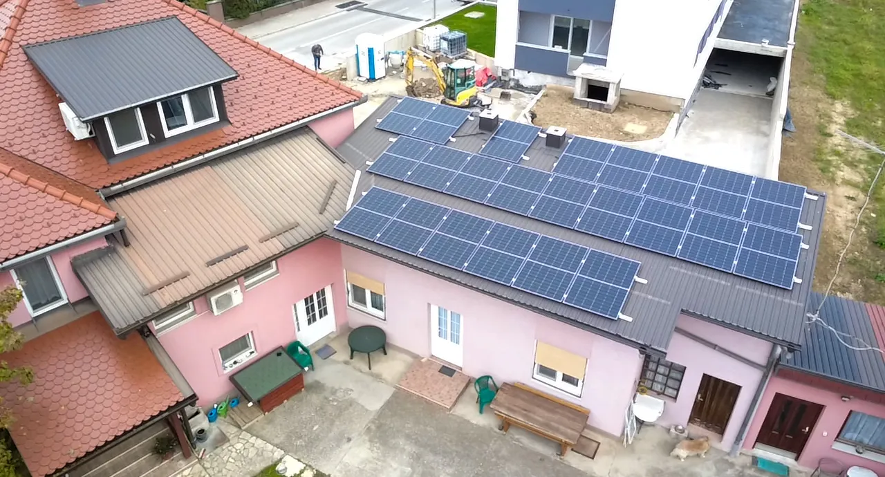Solarna elektrana na krovu obiteljske kuće, Odra