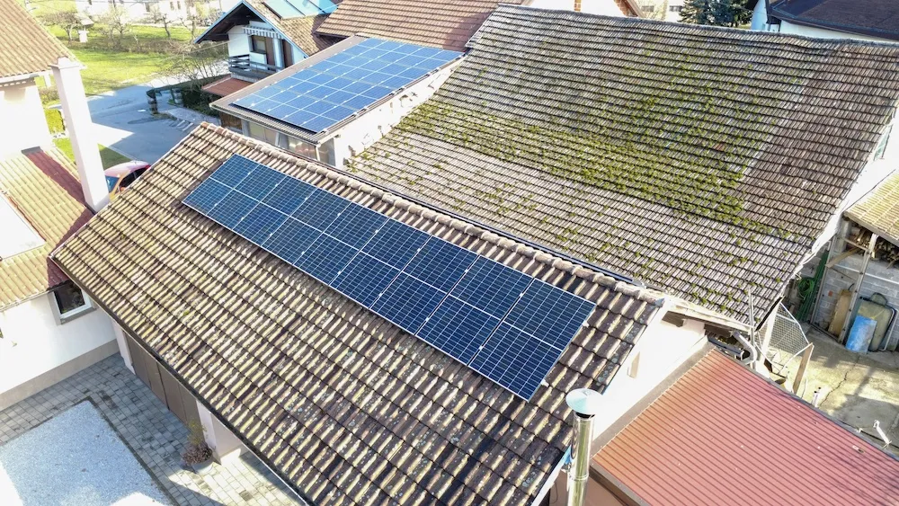 Solarna elektrana na krovu obiteljske kuće, Donji Desinec