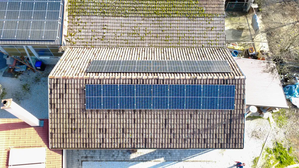 Solarna elektrana, pogled dronom, Donji Desinec