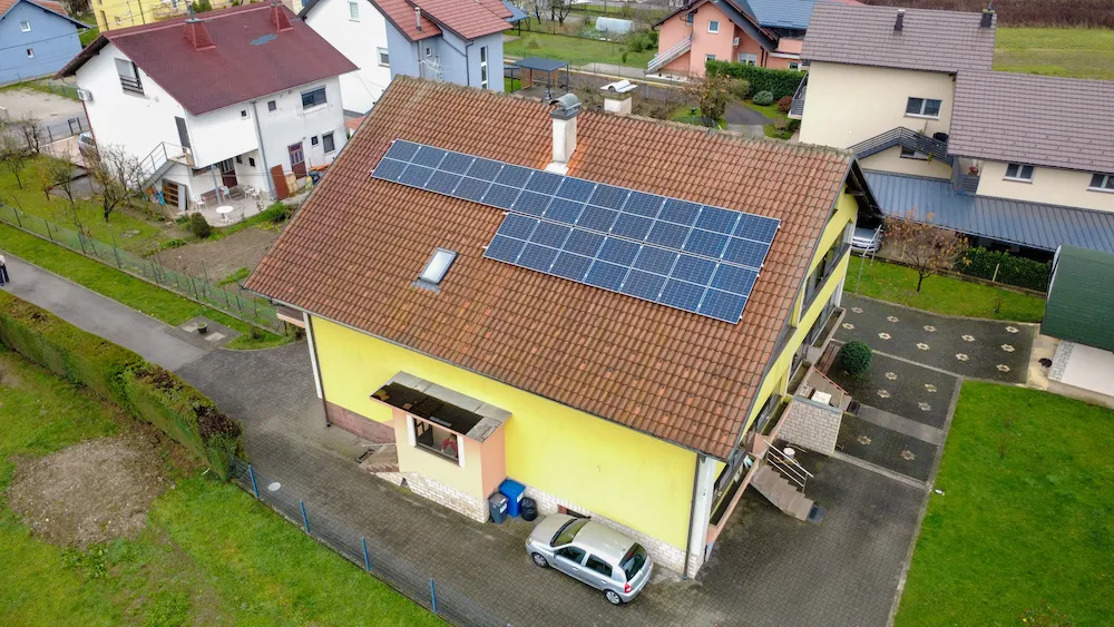 Solarna elektrana, pogled dronom, Samobor